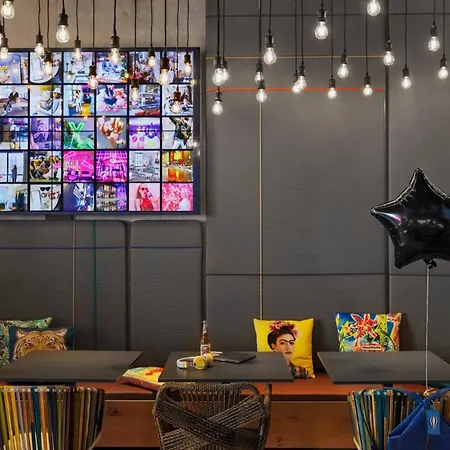 Moxy Expo Hotel Berne